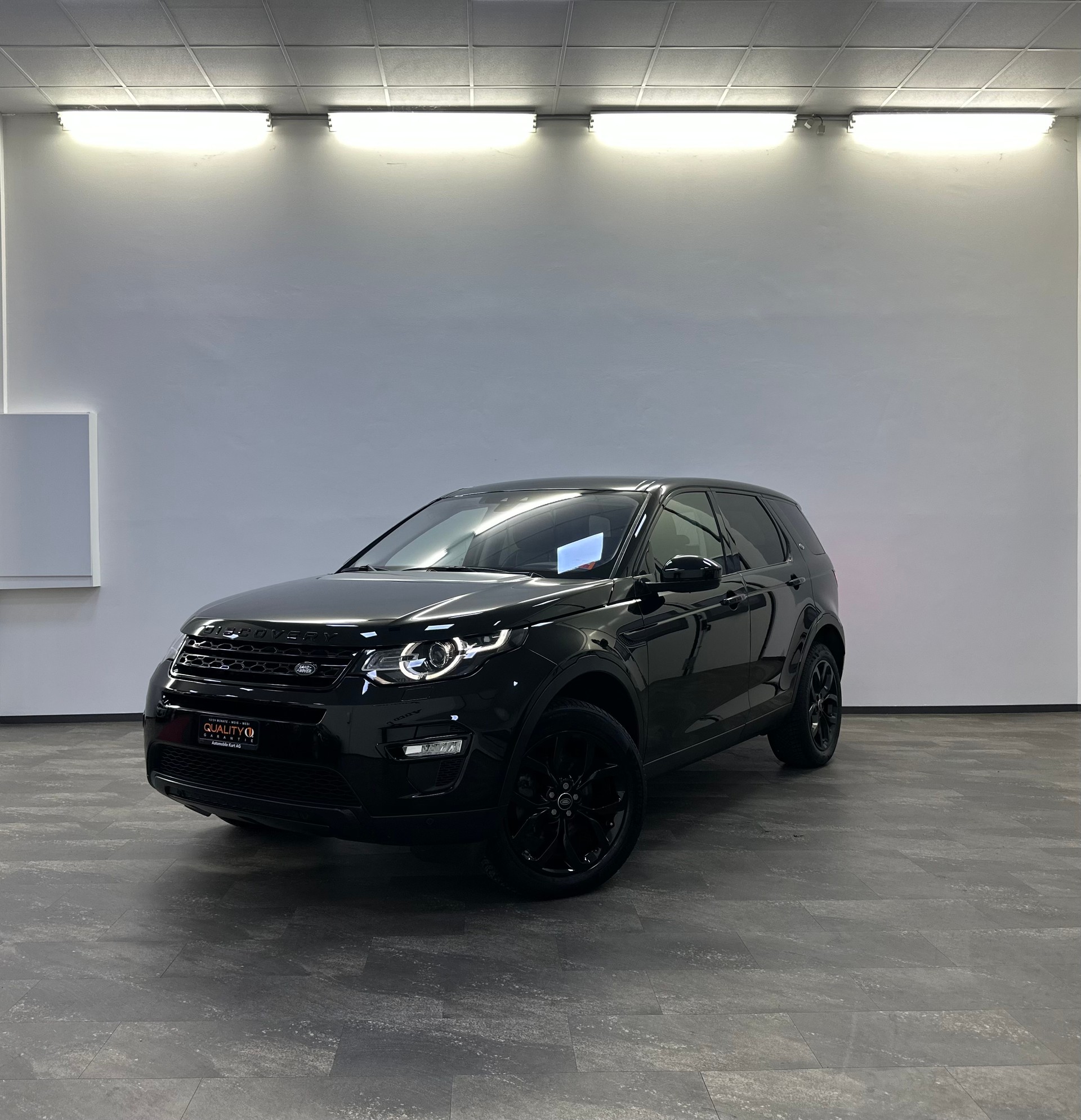 LAND ROVER Discovery Sport 2.0 TD4 Pure AT9-image-0