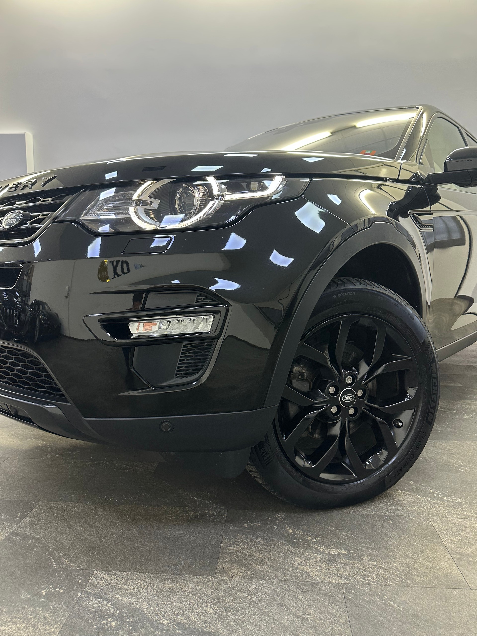 LAND ROVER Discovery Sport 2.0 TD4 Pure AT9-image-1