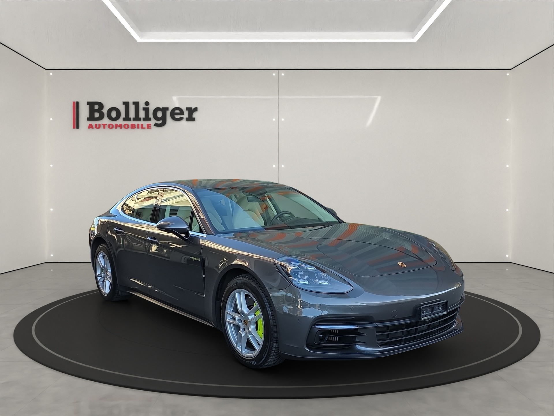 PORSCHE Panamera 4 E-Hybrid PDK-image-2