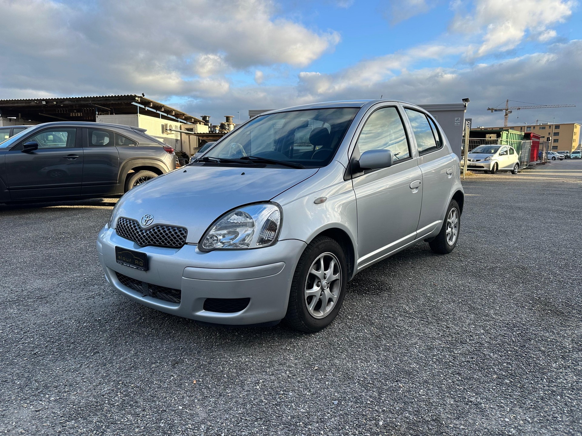 TOYOTA Yaris 1.3 Linea Luna-image-1