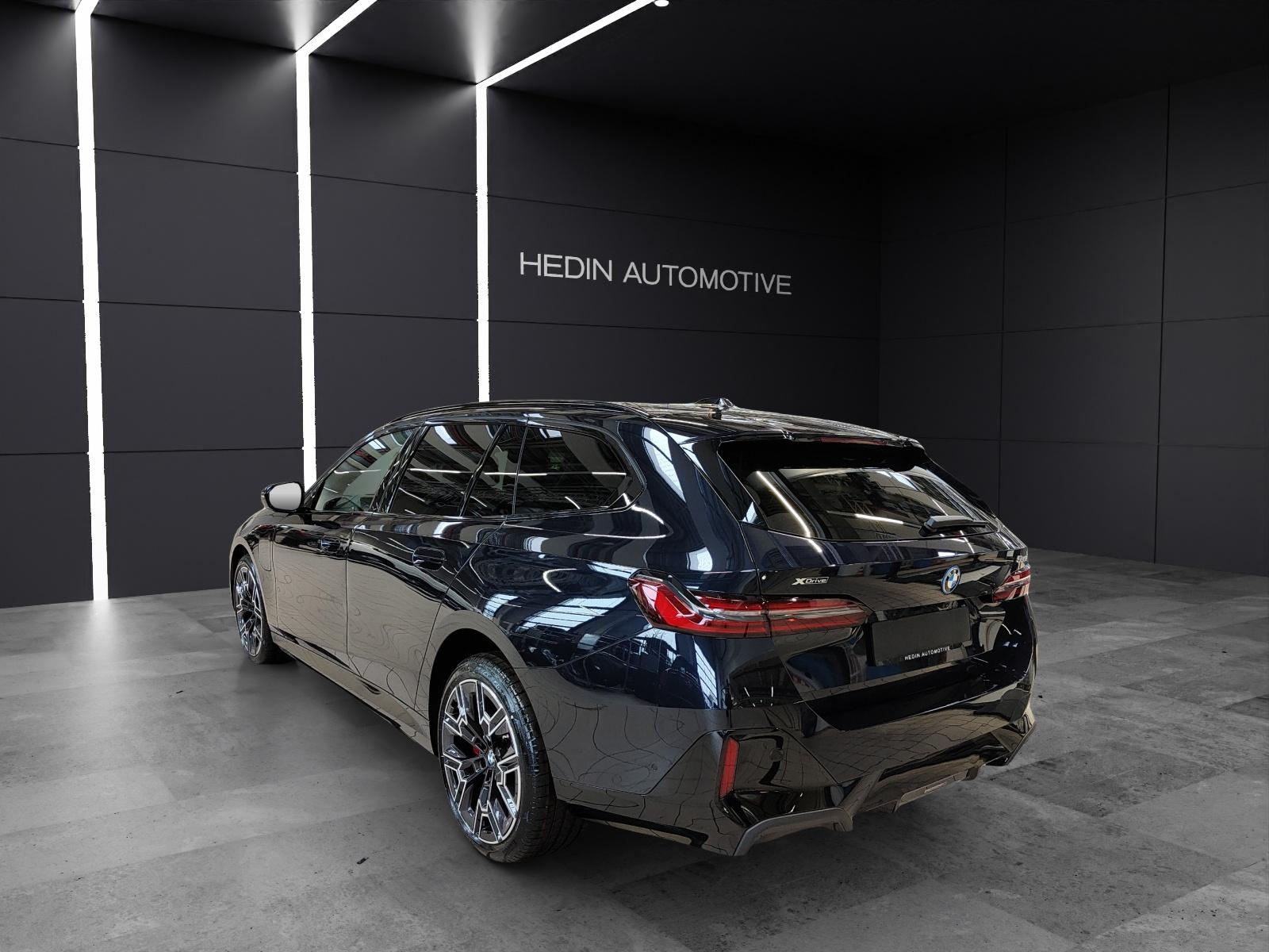 BMW 550e xDrive Touring-image-2