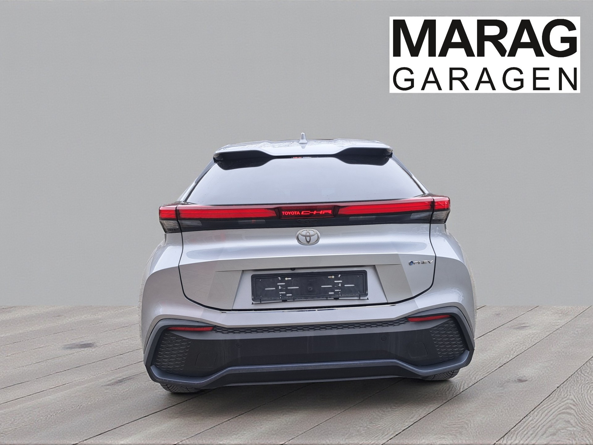 TOYOTA C-HR 2.0 PHEV CVT Swiss Edition-image-9