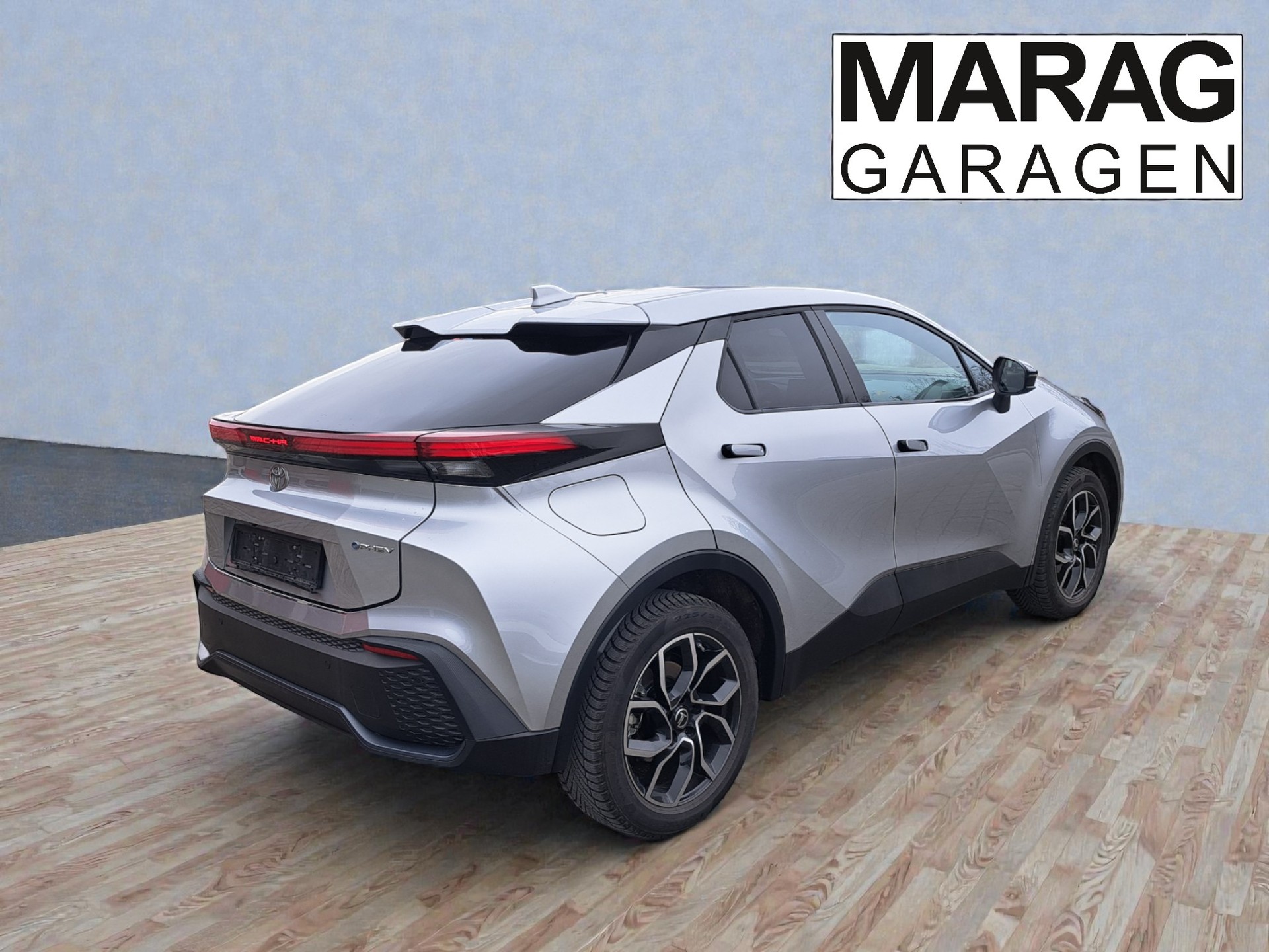 TOYOTA C-HR 2.0 PHEV CVT Swiss Edition-image-7