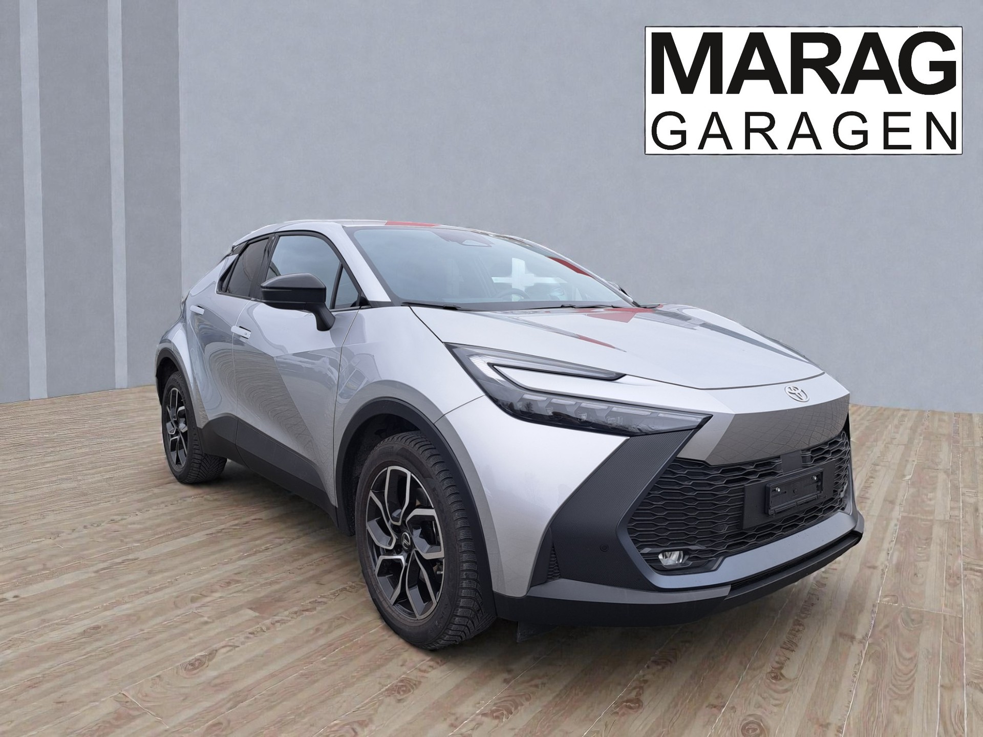 TOYOTA C-HR 2.0 PHEV CVT Swiss Edition-image-2