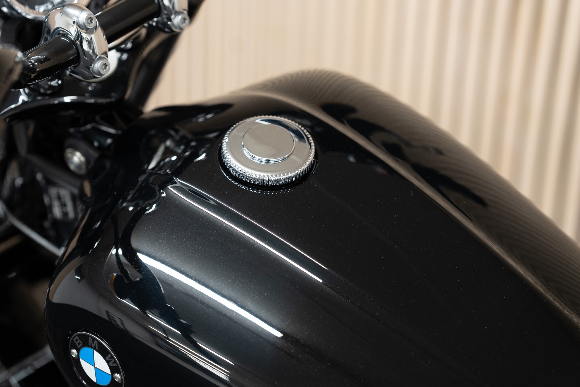 BMW R 18-showroom-element-3