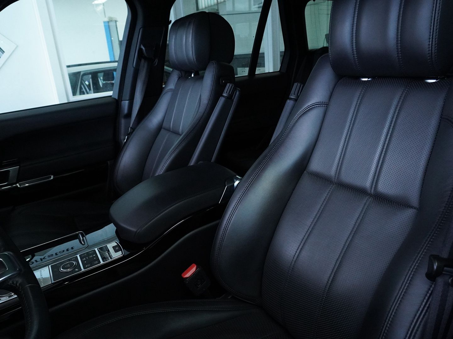 LAND ROVER Range Rover 5.0 V8 SC Autobiography Automatic-image-3