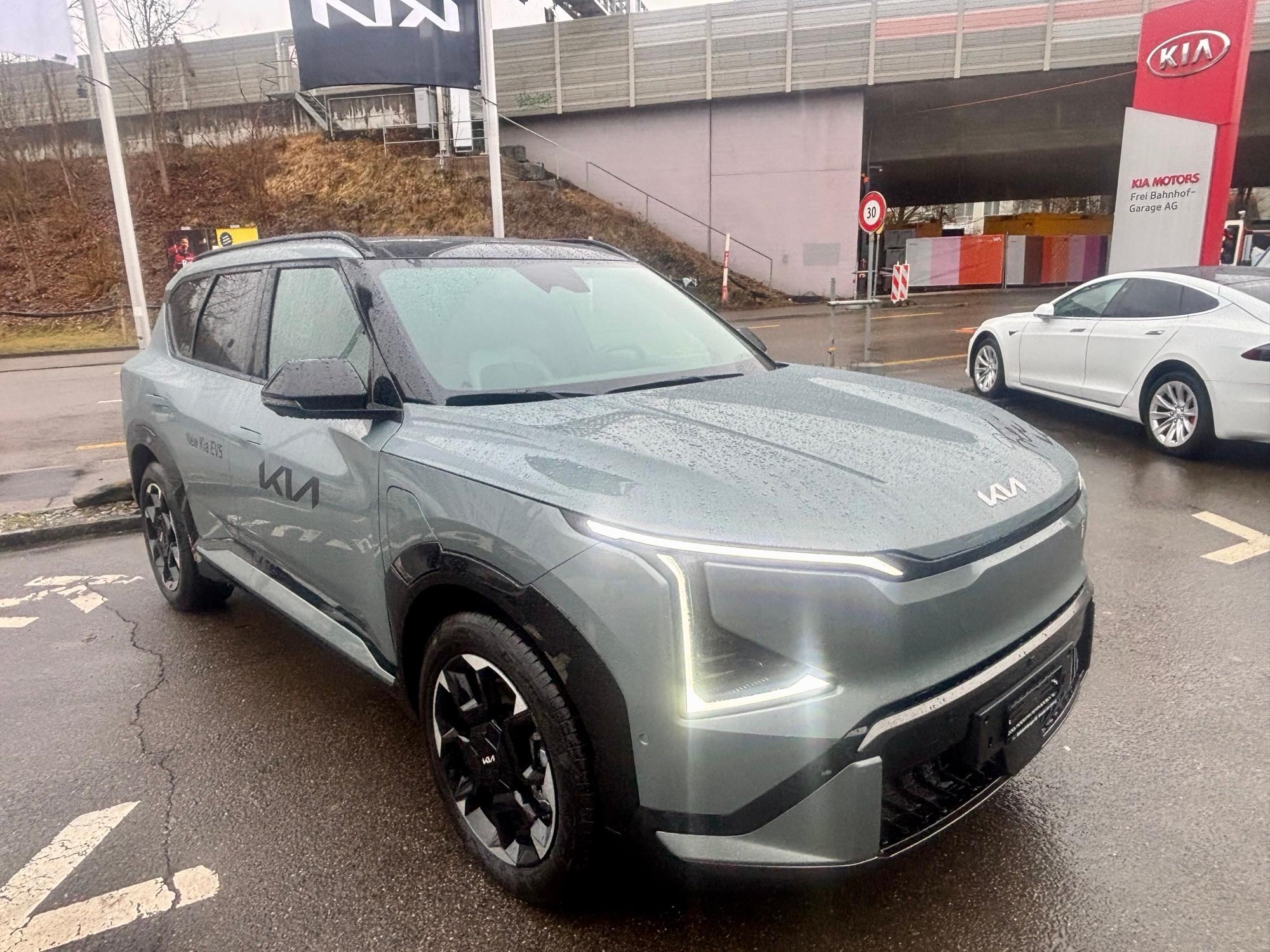 KIA EV5 81 kWh GT-Line (SUV / Geländewagen) KIA KIA EV5 81 kWh GT-Line (SUV / Geländewagen)