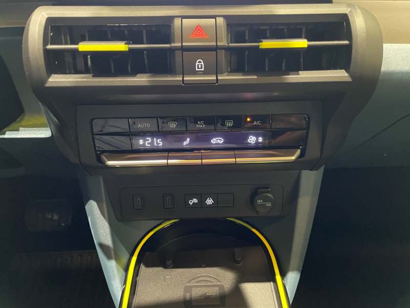 FIAT Grande Panda Icon-image-8