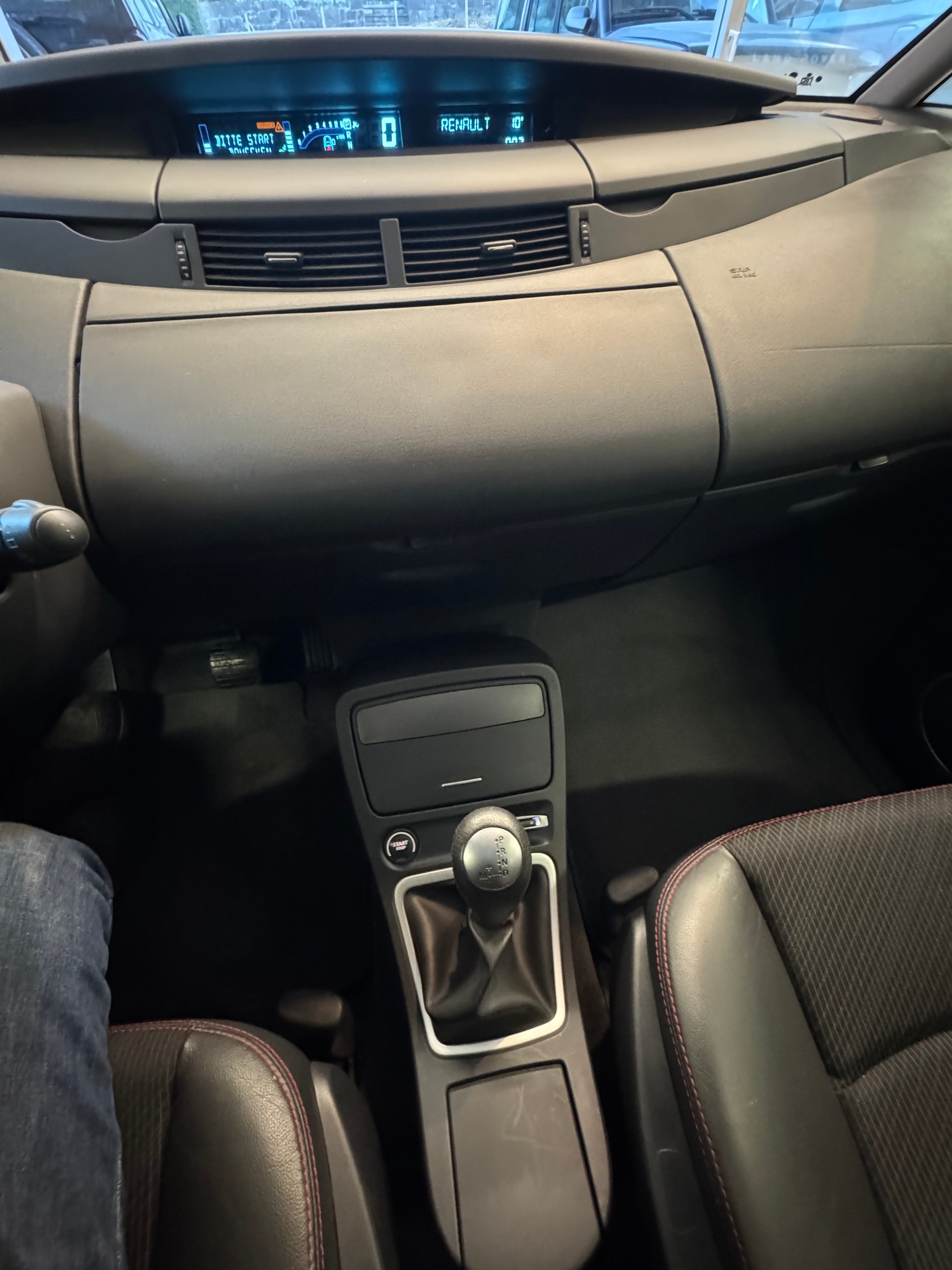RENAULT Espace 2.0 Turbo Tech'Run Automatic-image-8