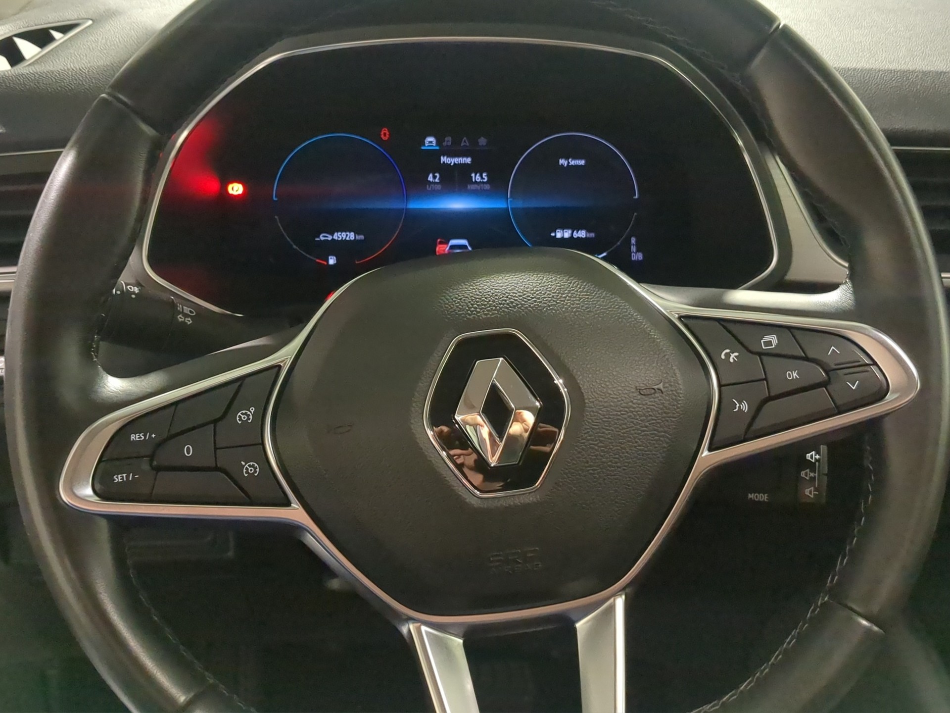 RENAULT Captur 1.6 E-Tech 160 Intens DHT-image-9