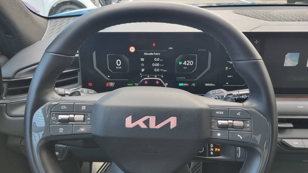 KIA EV9 99.8 kWh GT-Line 4x4-image-10