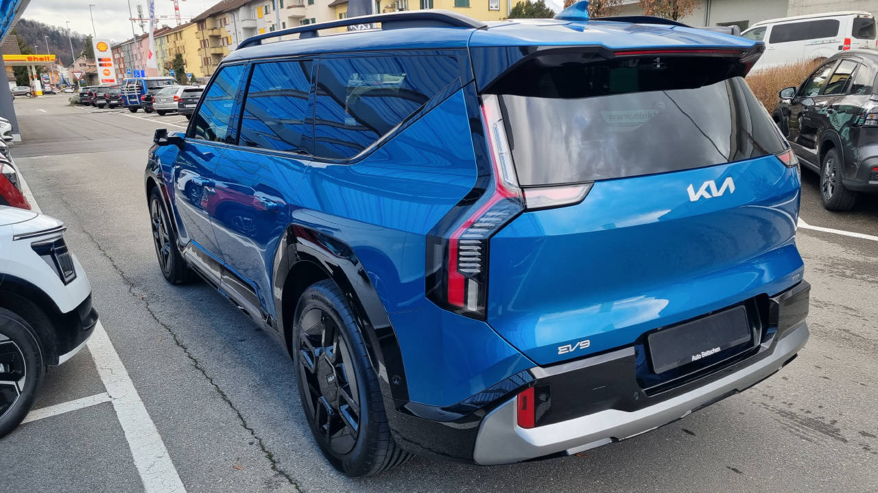 KIA EV9 99.8 kWh GT-Line 4x4-image-5