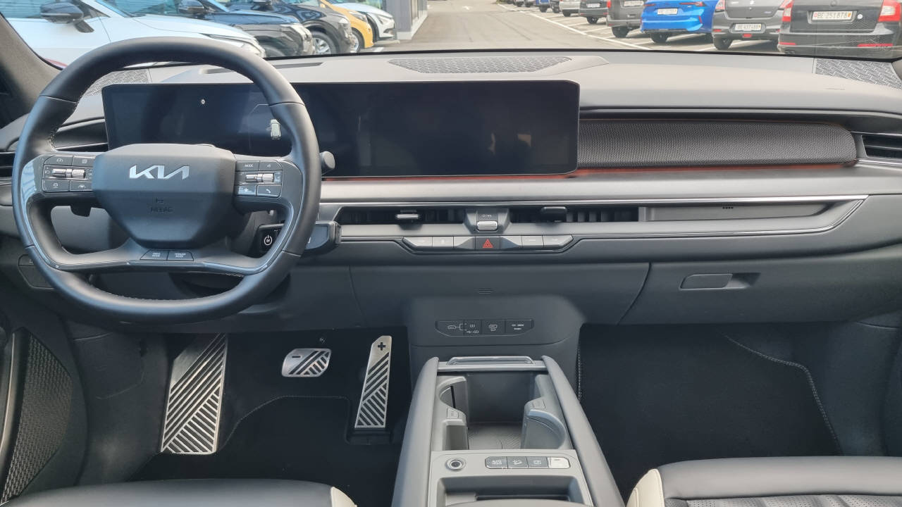 KIA EV9 99.8 kWh GT-Line 4x4-image-8
