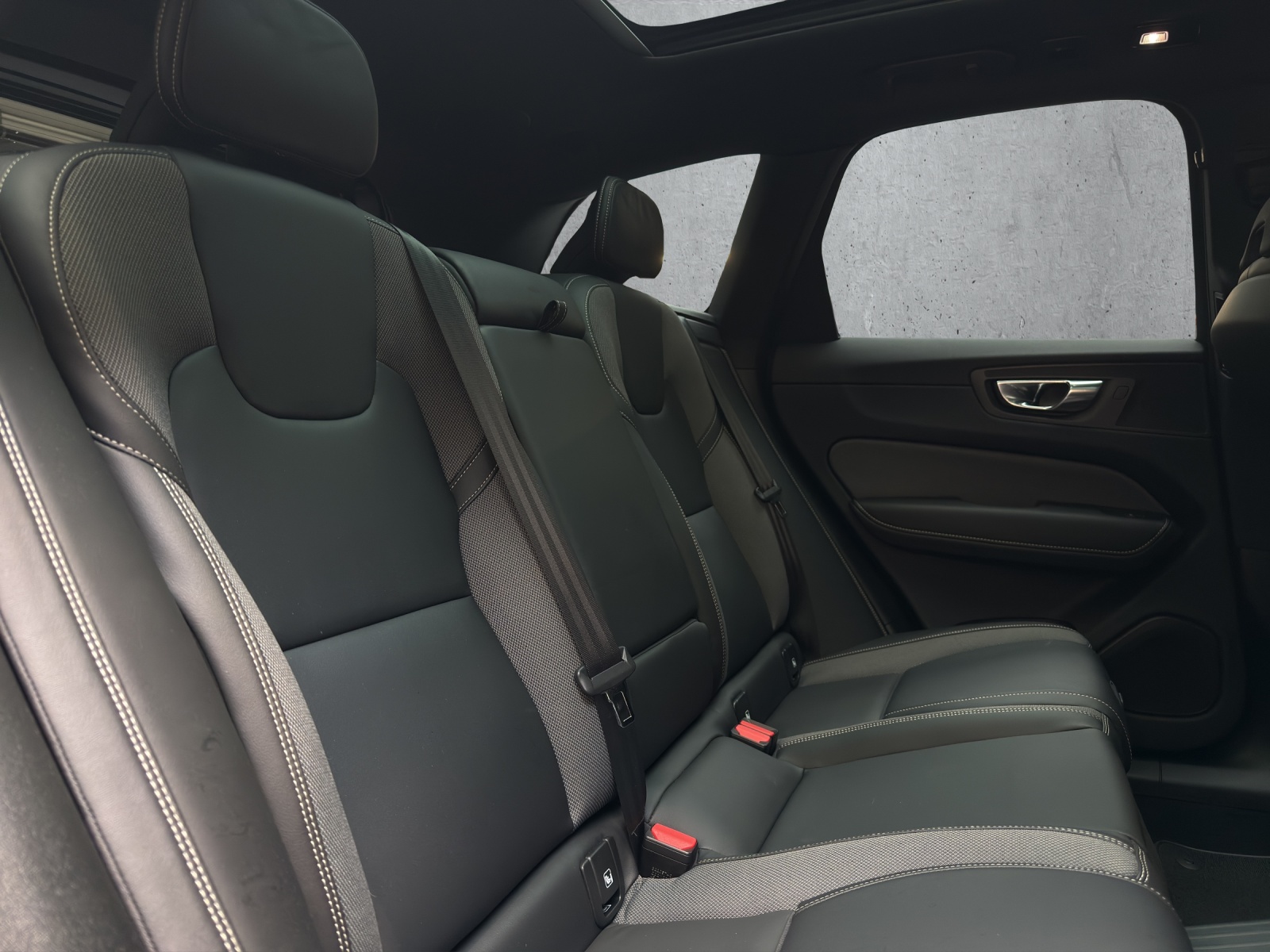 Image VOLVO XC60 XC60 T6 eAWD R-Design Geartronic