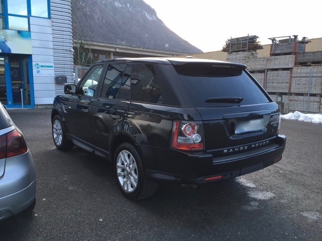 LAND ROVER Range Rover Sport 3.0 TDV6 HSE Automatic-image-0