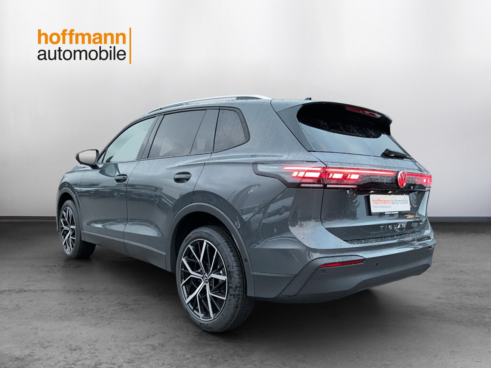 VW Tiguan 2.0 TSI DSG United 4Motion-image-5