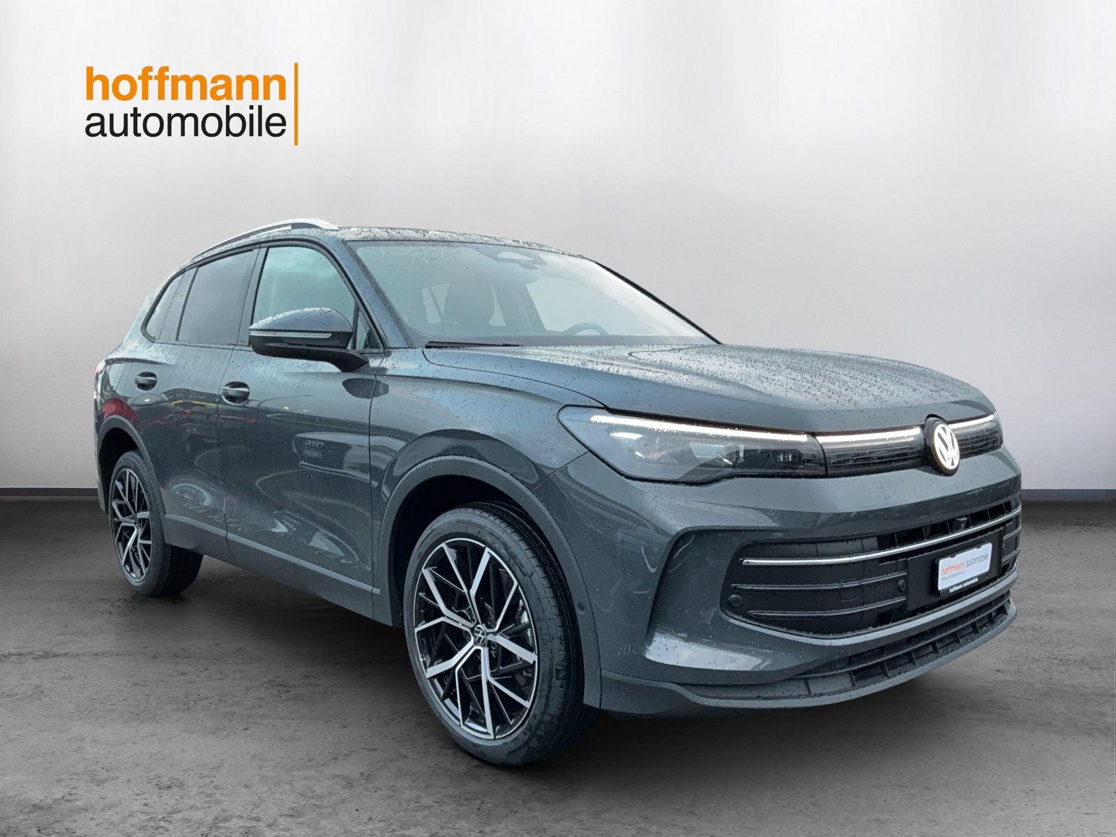 VW Tiguan 2.0 TSI DSG United 4Motion-image-2