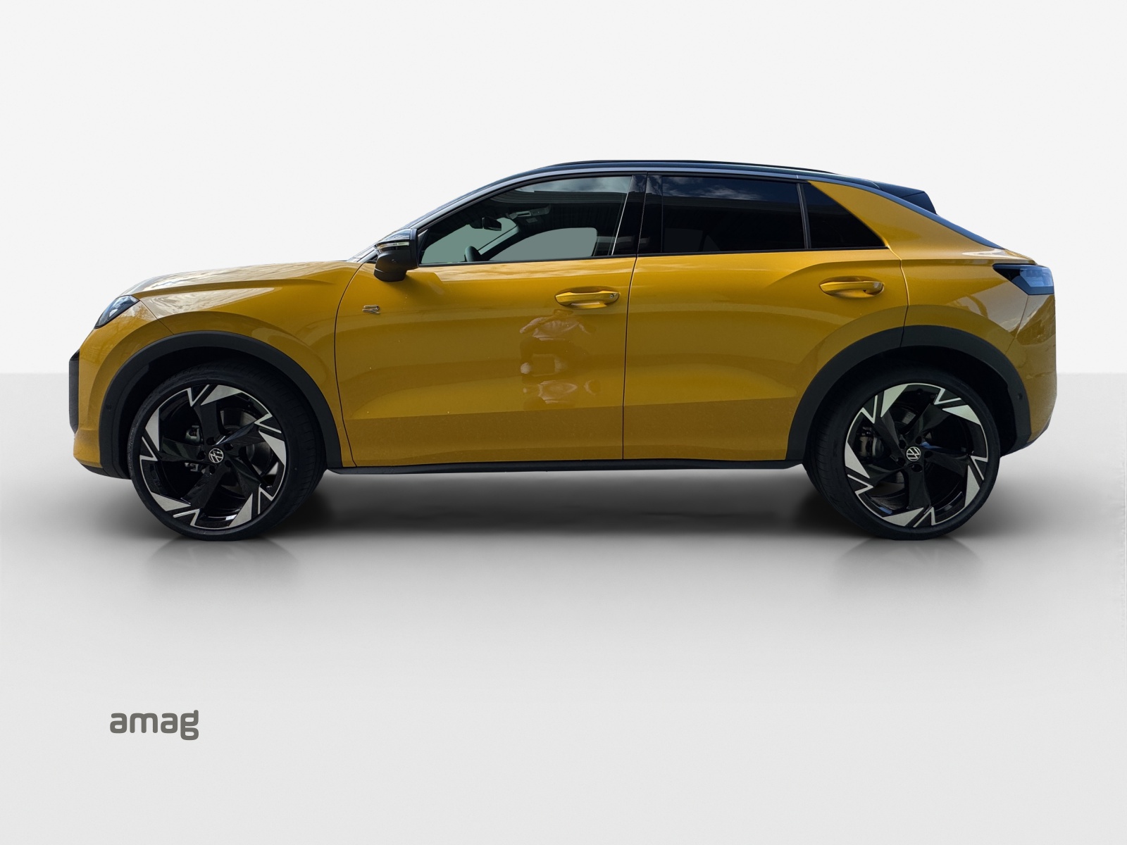 VW T-Roc 1.5 eTSI mHEV R-Line DSG-image-1