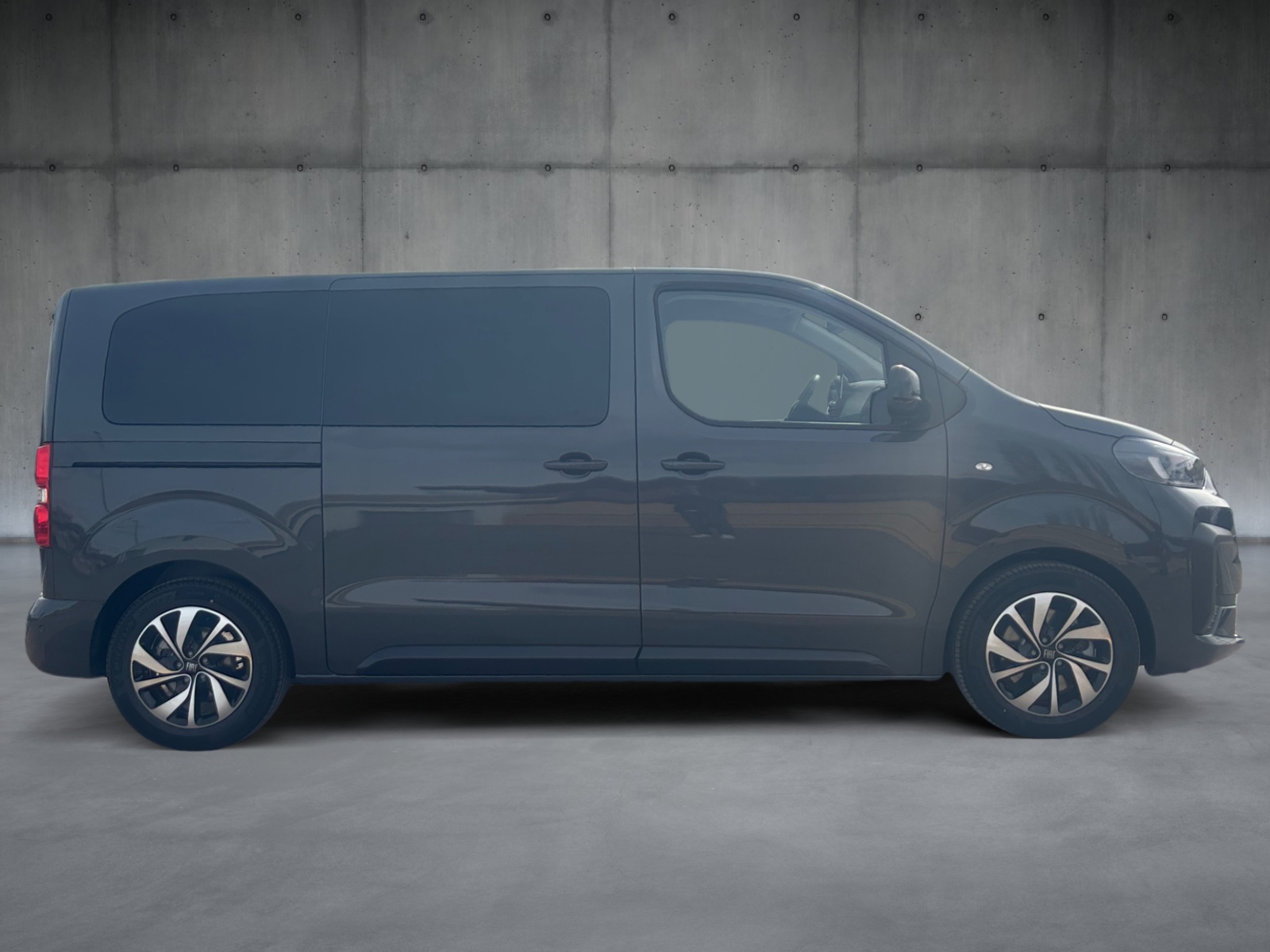FIAT Ulysse 2.2 MULTIJET VIP L2 - NUOVO !-showroom-element-2