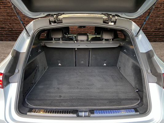 MERCEDES-BENZ EQC 400 AMG Line 4Matic-image-7