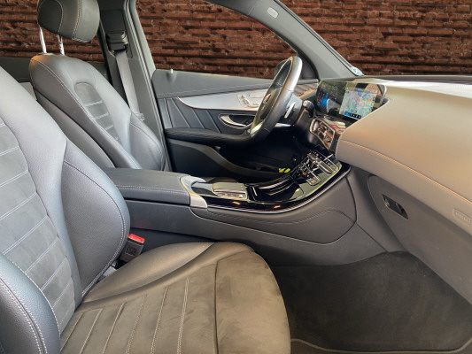 MERCEDES-BENZ EQC 400 AMG Line 4Matic-image-11