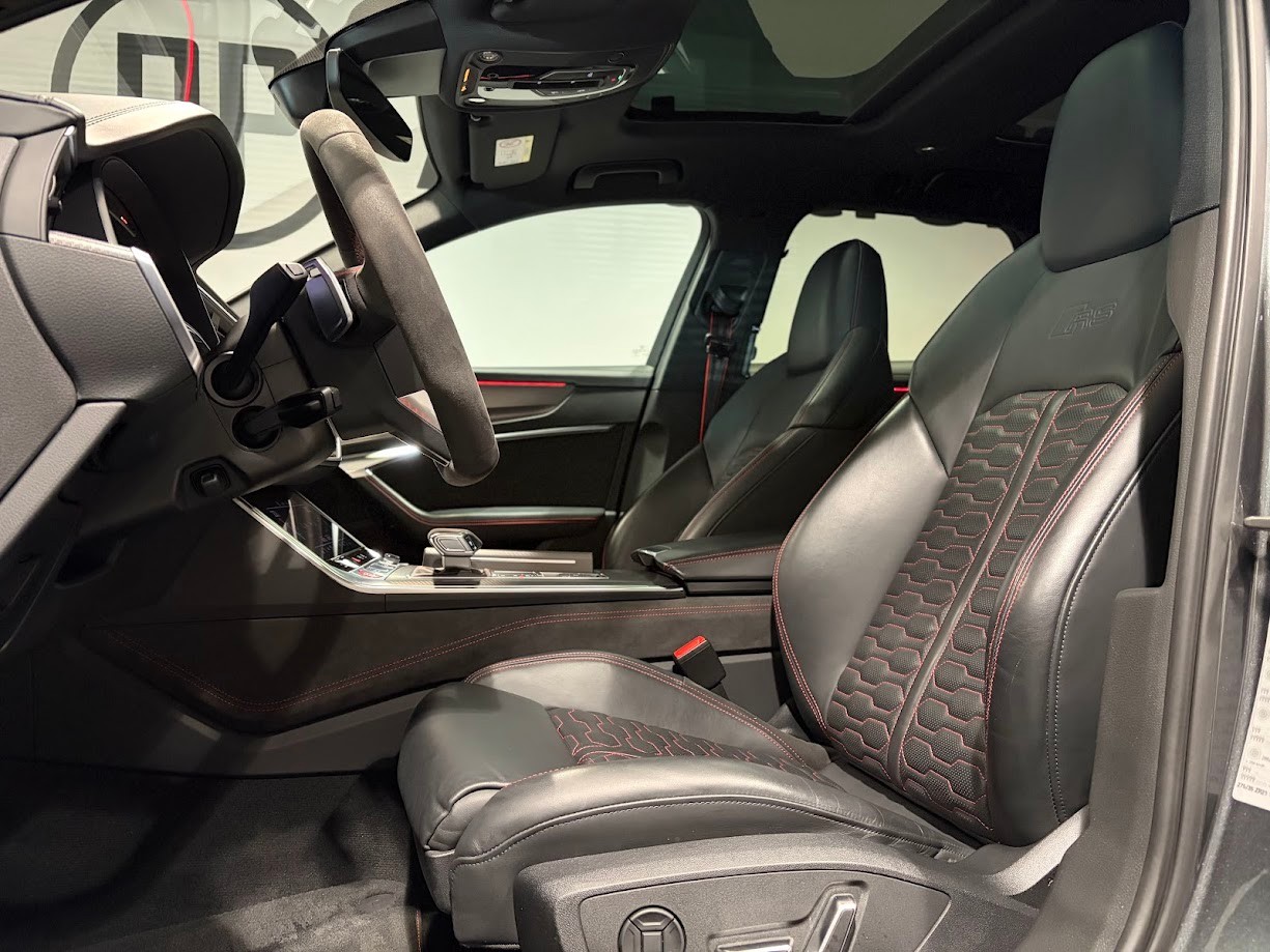 AUDI RS6 Avant 4.0 TFSI V8 quattro-image-2
