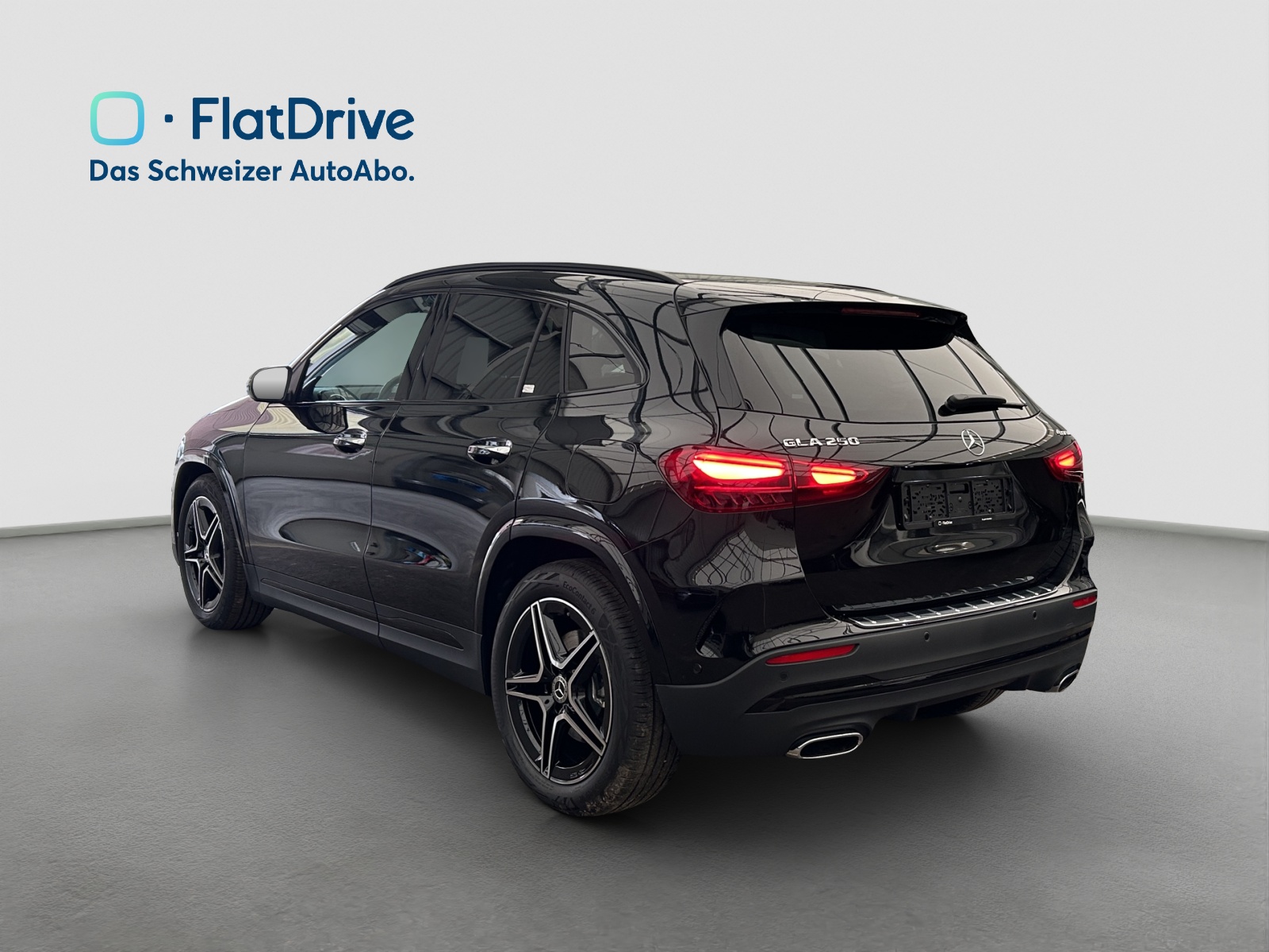 MERCEDES-BENZ GLA 250 4Matic 8G-DCT Swiss Star - AMG Line Premium Plus - AHK - Head-up - Panoramadach-image-2