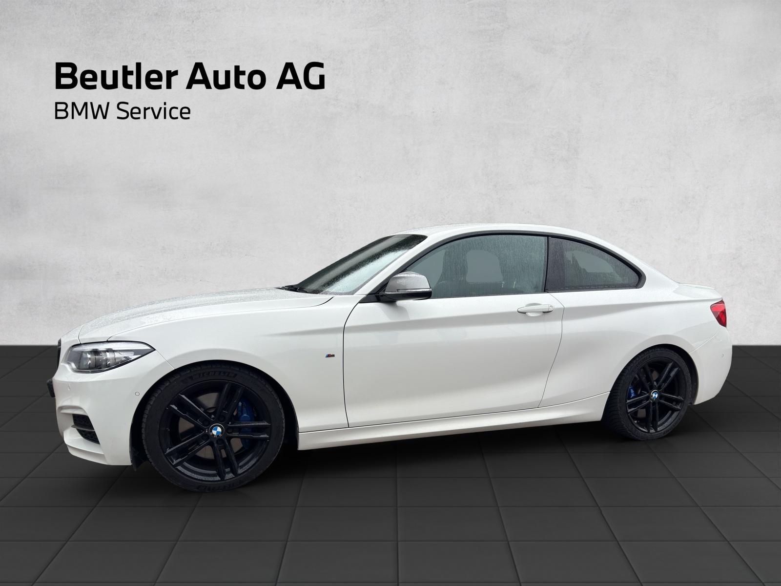 BMW M240i xDrive Coupé-showroom-element-1
