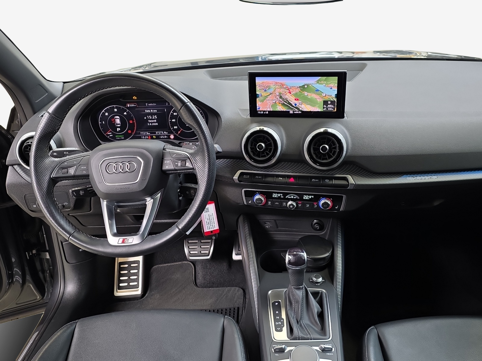 AUDI Q2 35 TDI S line quattro S-tronic-image-7