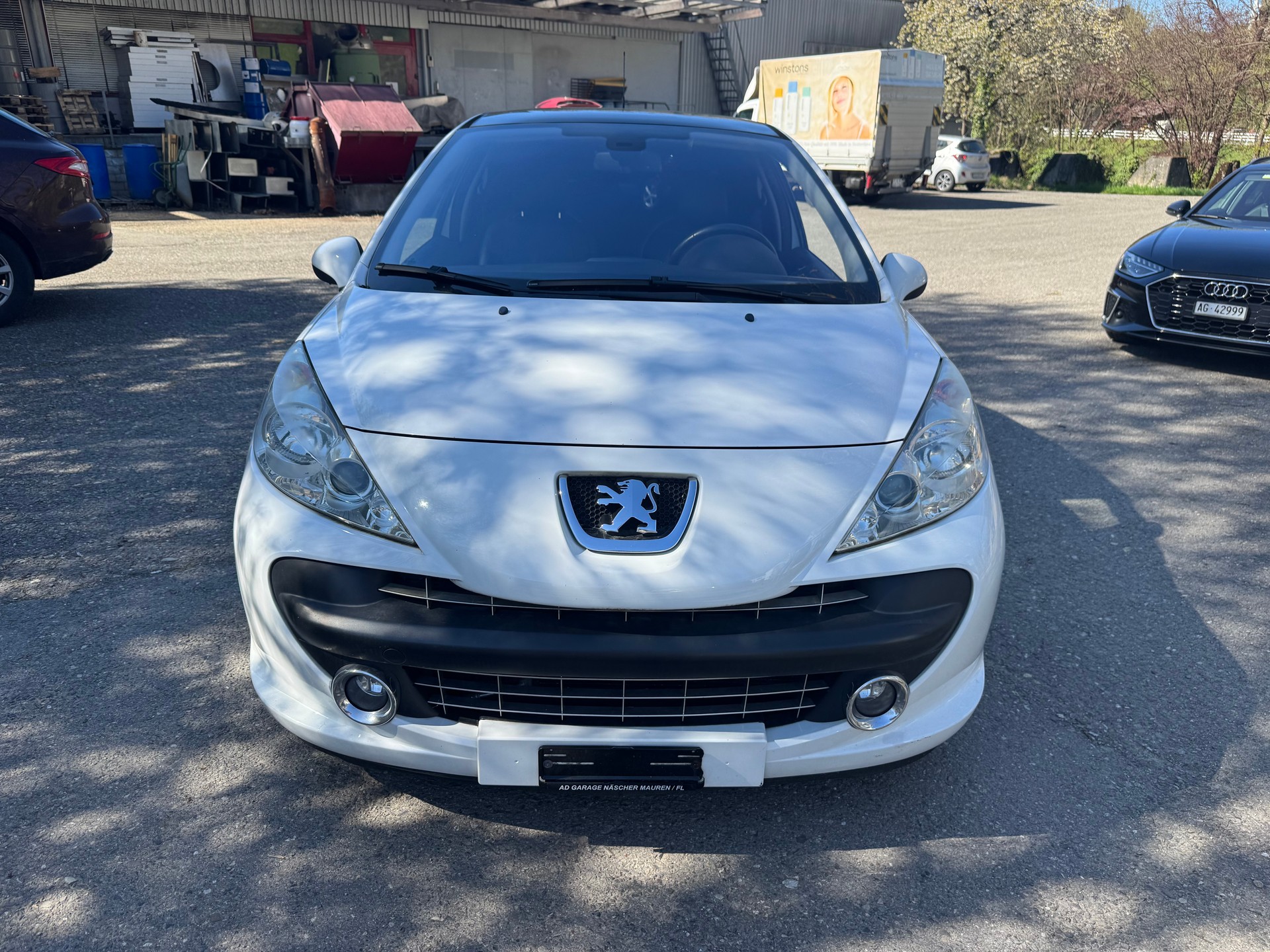 PEUGEOT 207 1.6 16V Turbo Sport-image-2