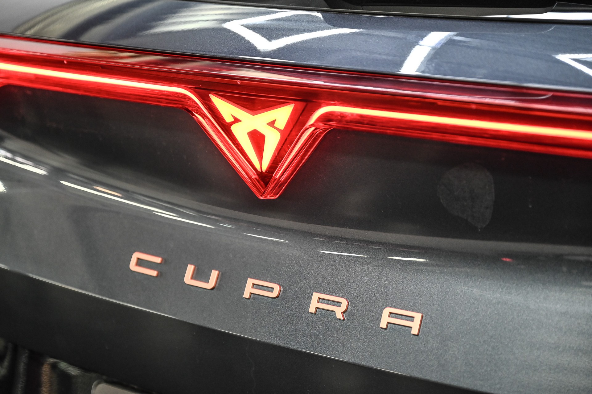 CUPRA Formentor 2.0 TDI DSG-image-16