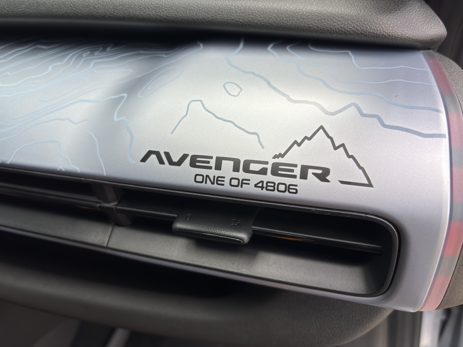 JEEP Avenger 1.2 Turbo MHEV The North Face 4xe-image-10