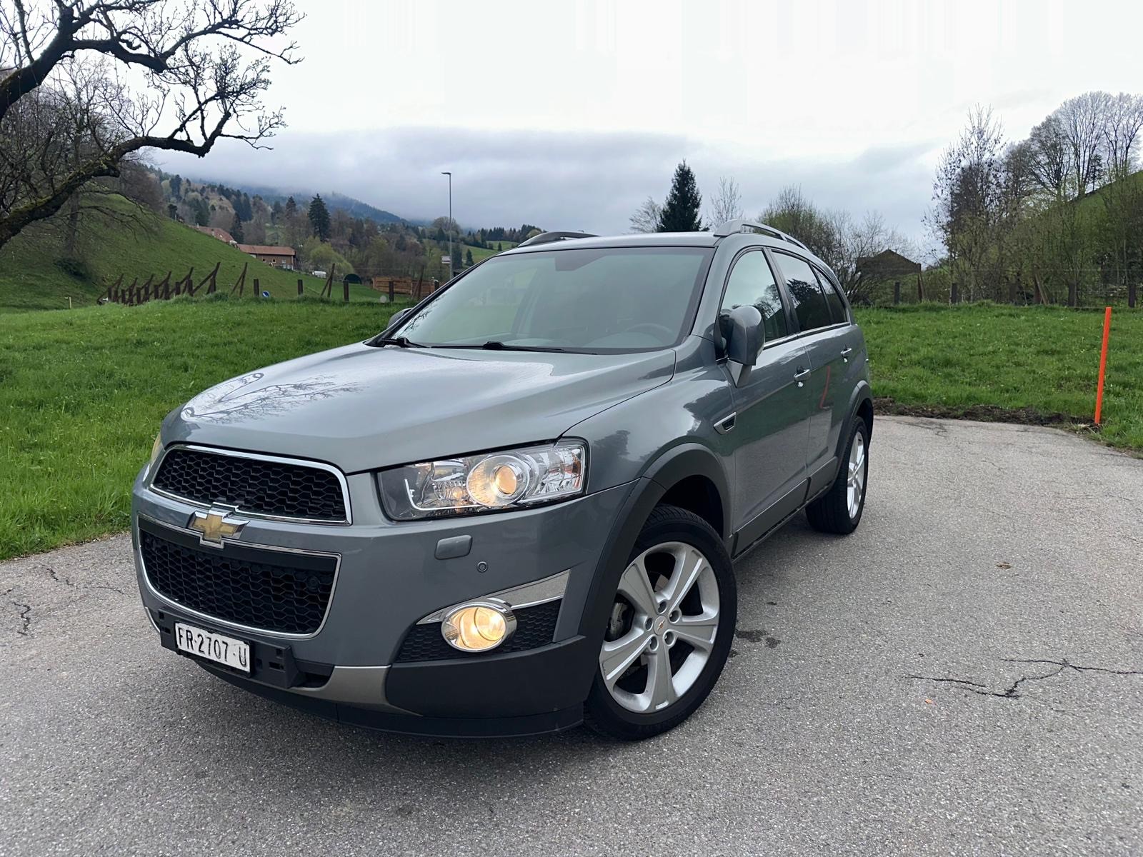 CHEVROLET Captiva 2.2 VCDi LTZ 4WD Automatic-image-0