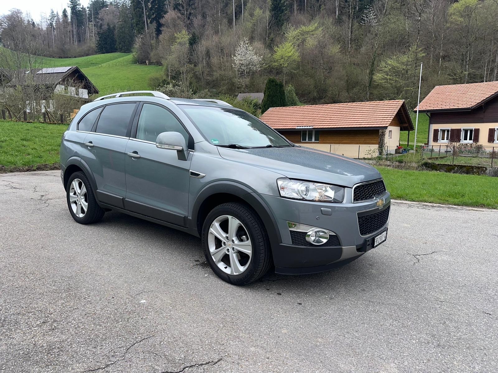 CHEVROLET Captiva 2.2 VCDi LTZ 4WD Automatic-image-2