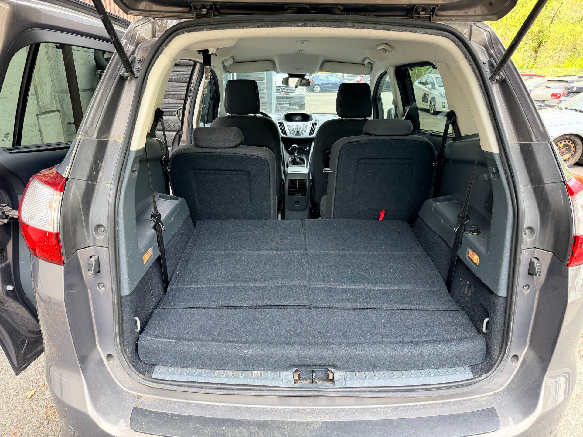 FORD Grand C-Max 1.6 SCTi Family-Edition-image-6