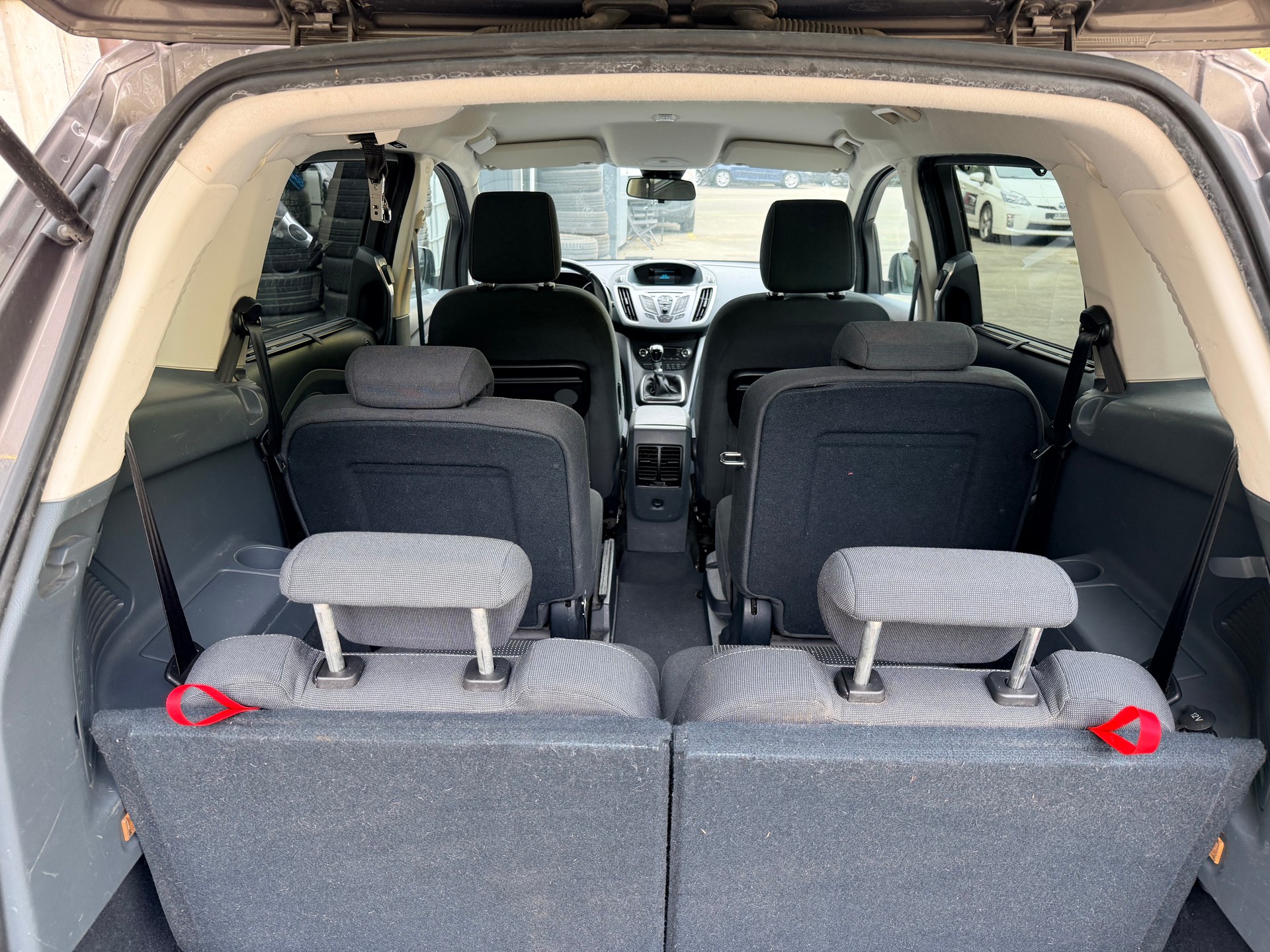 FORD Grand C-Max 1.6 SCTi Family-Edition-image-5