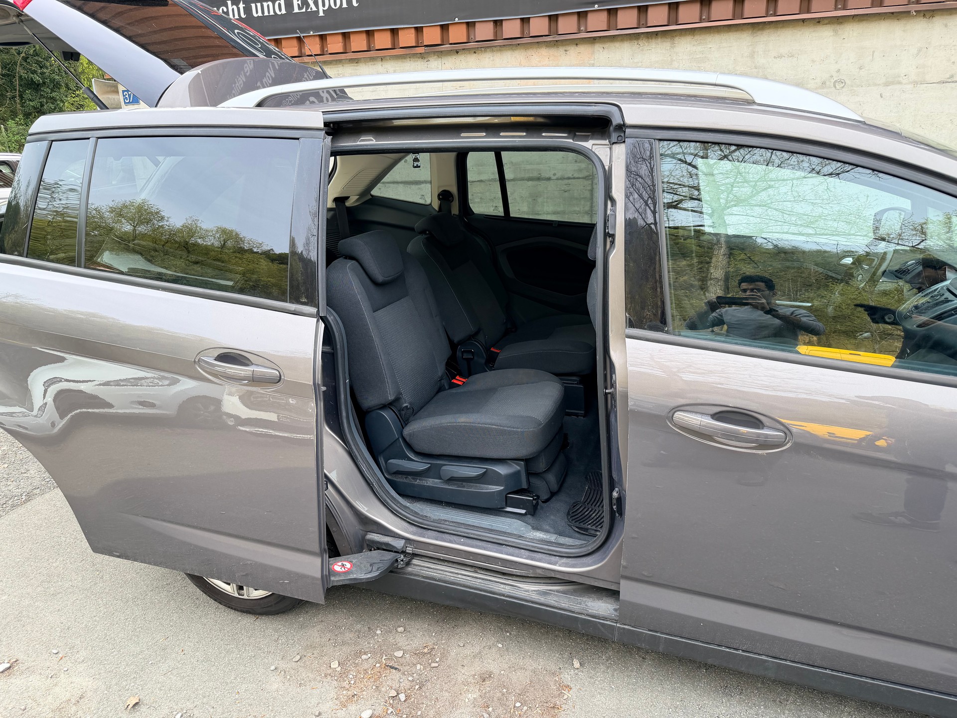 FORD Grand C-Max 1.6 SCTi Family-Edition-image-4