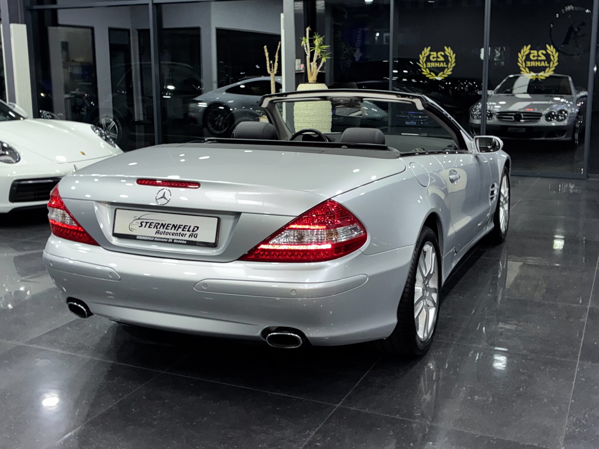 MERCEDES-BENZ SL 350-image-4