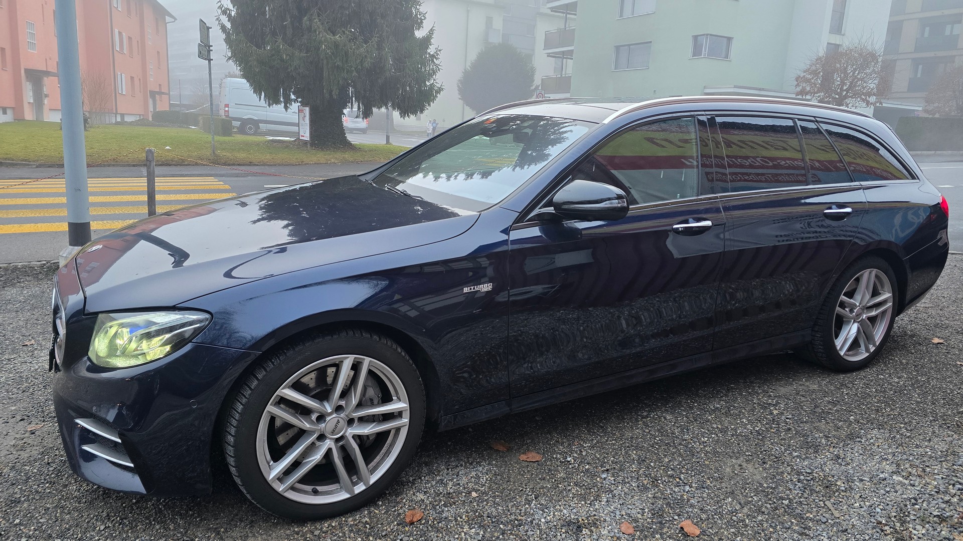 MERCEDES-BENZ E 43 AMG 4 Matic 9G-Tronic-showroom-element-3