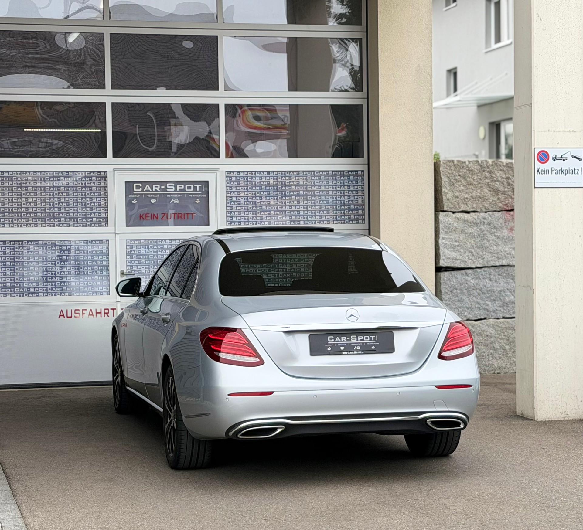 MERCEDES-BENZ E 400 d 4Matic Exclusive 9G-Tronic-image-5