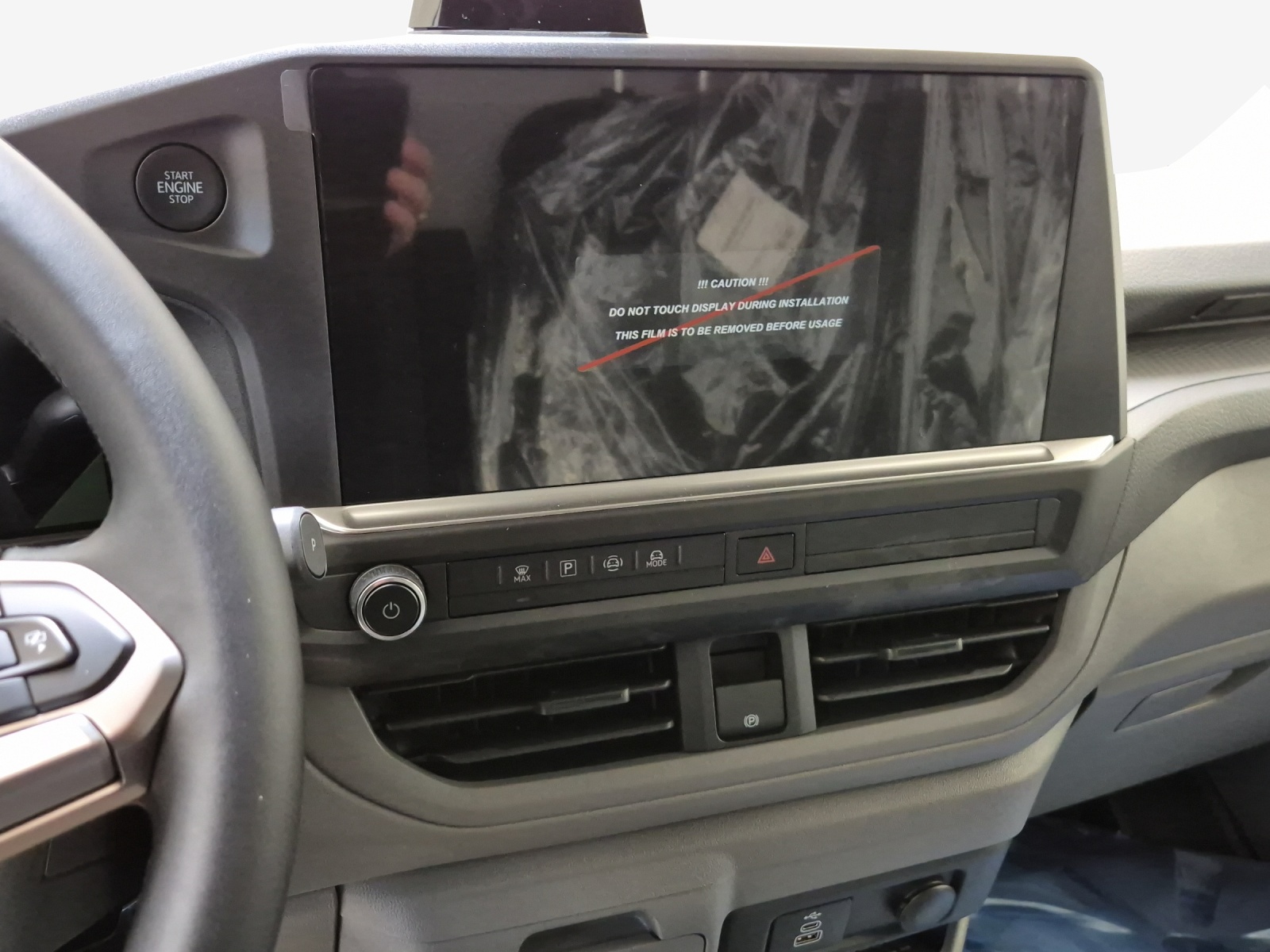 VW Transporter 2.5 TSI e-Hybrid-image-9