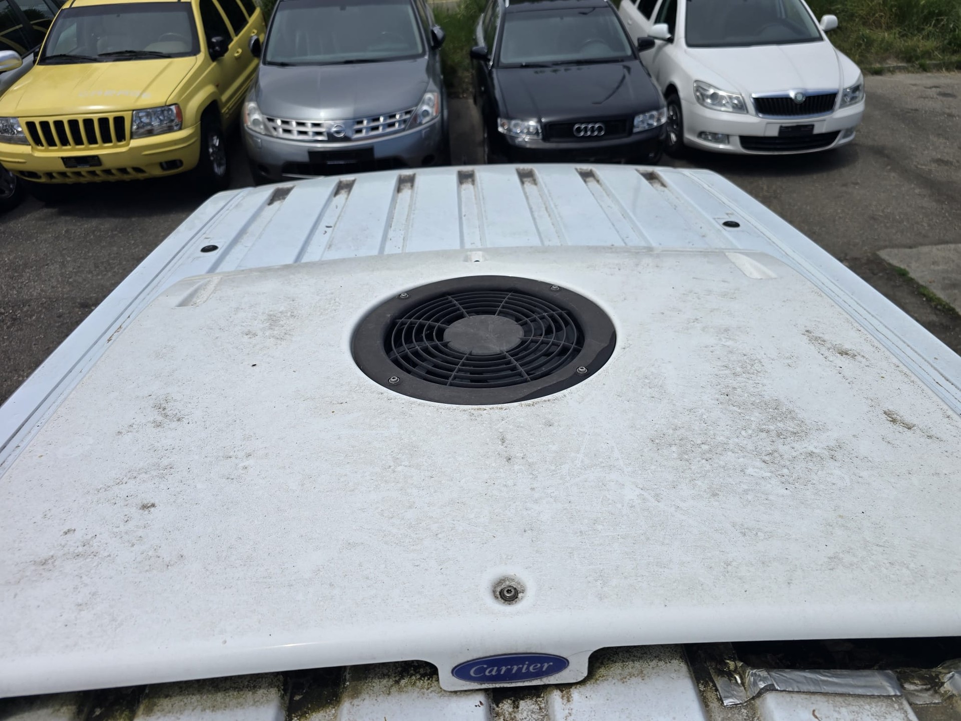 FORD Transit Connect T 220 TDCi 1.8 Kühltransporter-image-6