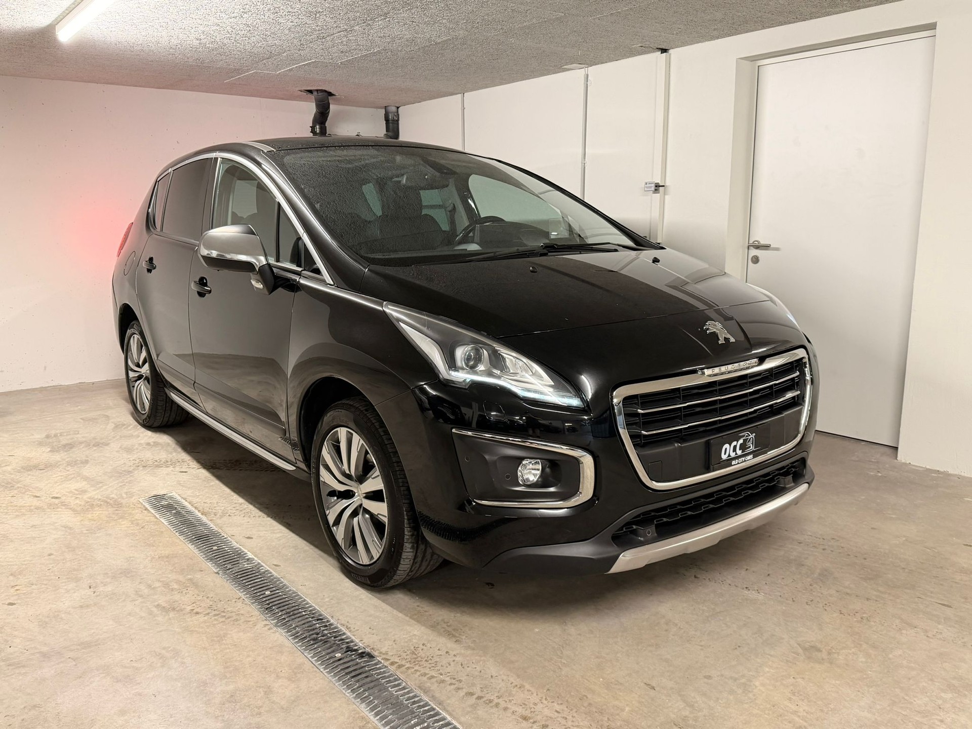 PEUGEOT 3008 1.6 THP Féline Tiptronic
