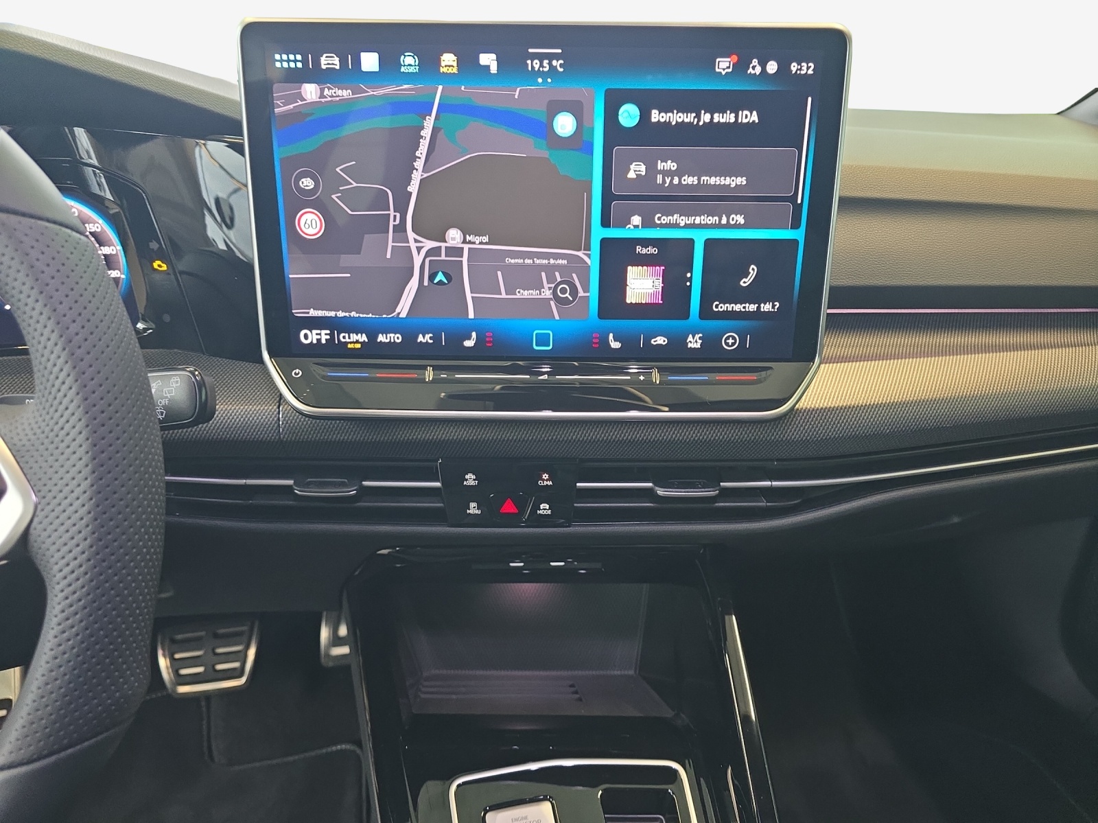 VW Golf Variant 1.5 eTSI mHEV R-Line-image-10