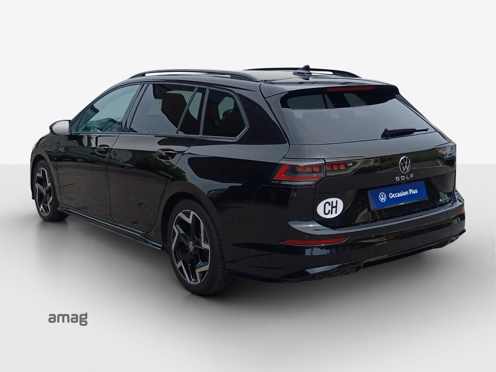 VW Golf Variant 2.0 TSI R-Line DSG 4 Motion-image-2