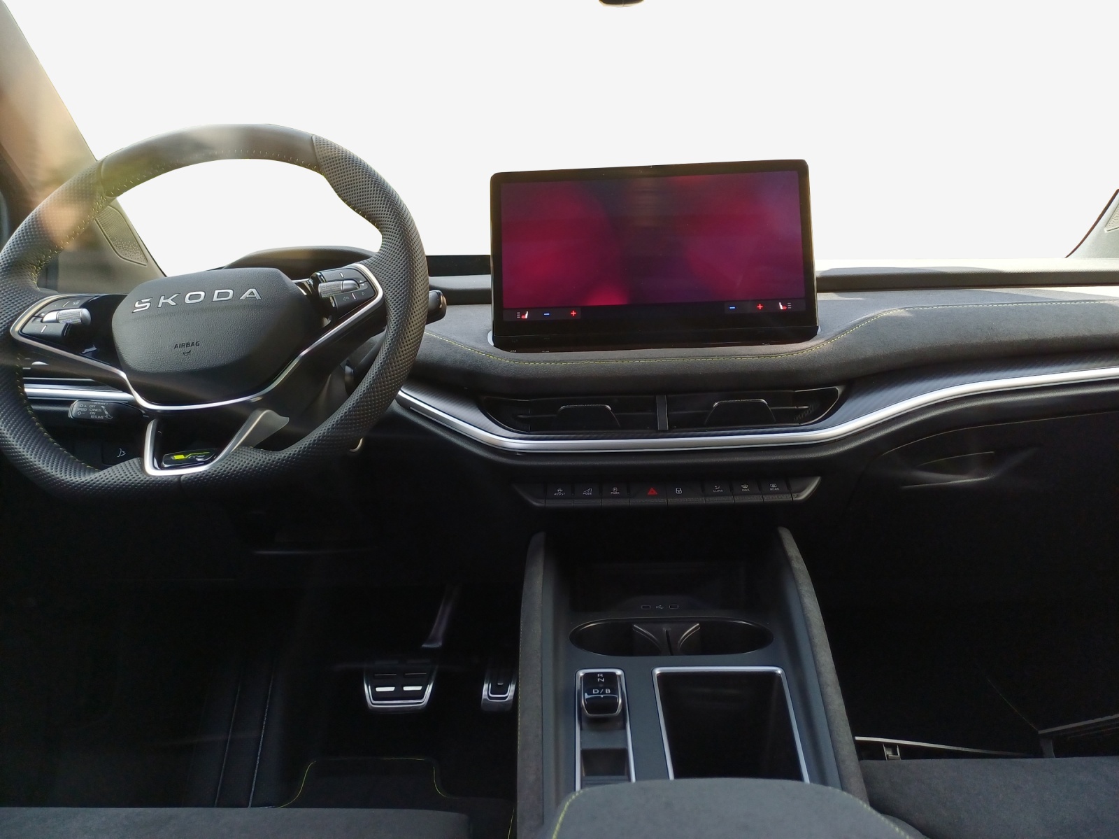 SKODA Enyaq 4x4 RS-image-8