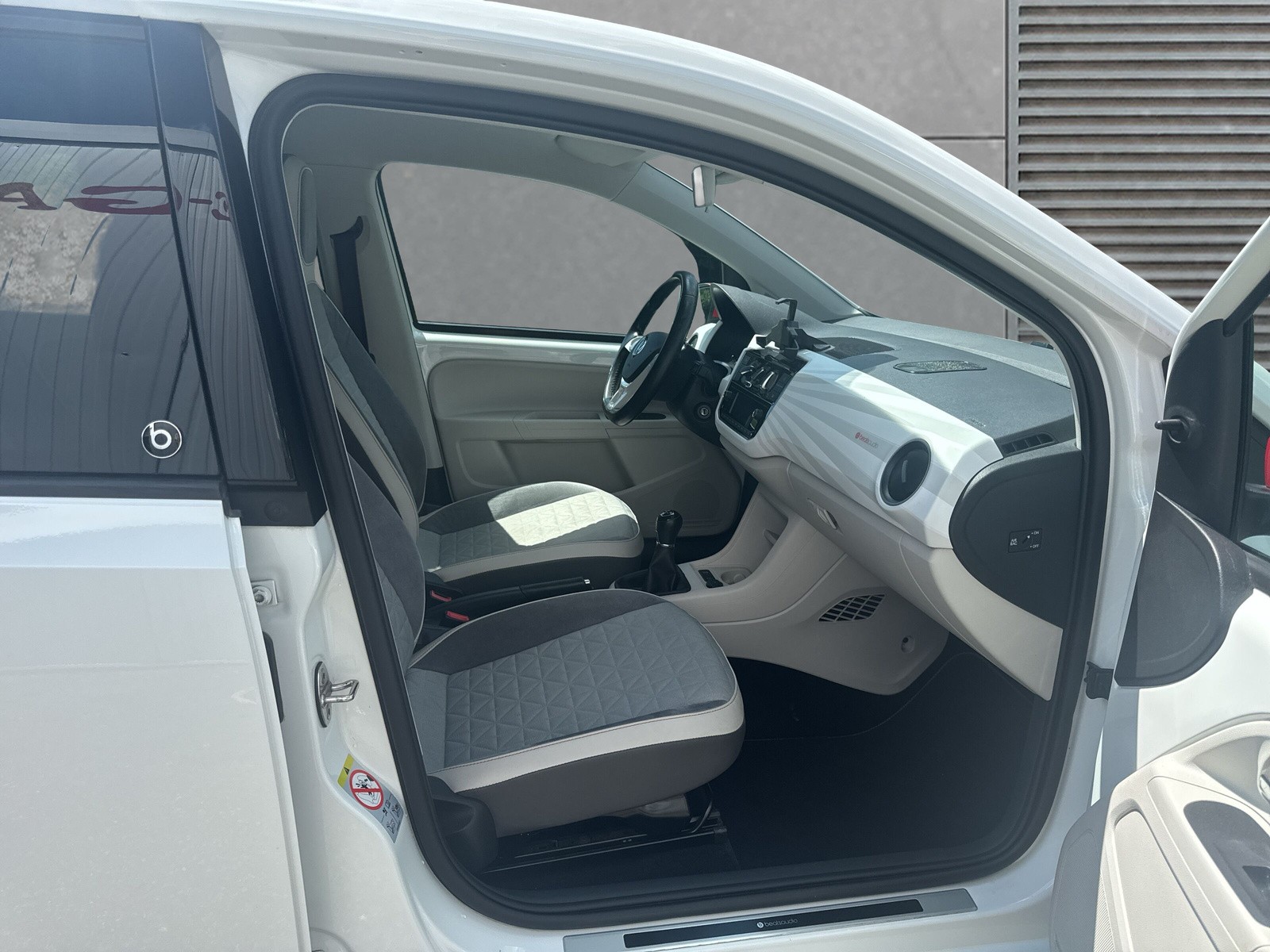 VW Up 1.0 TSI BMT beats-image-8