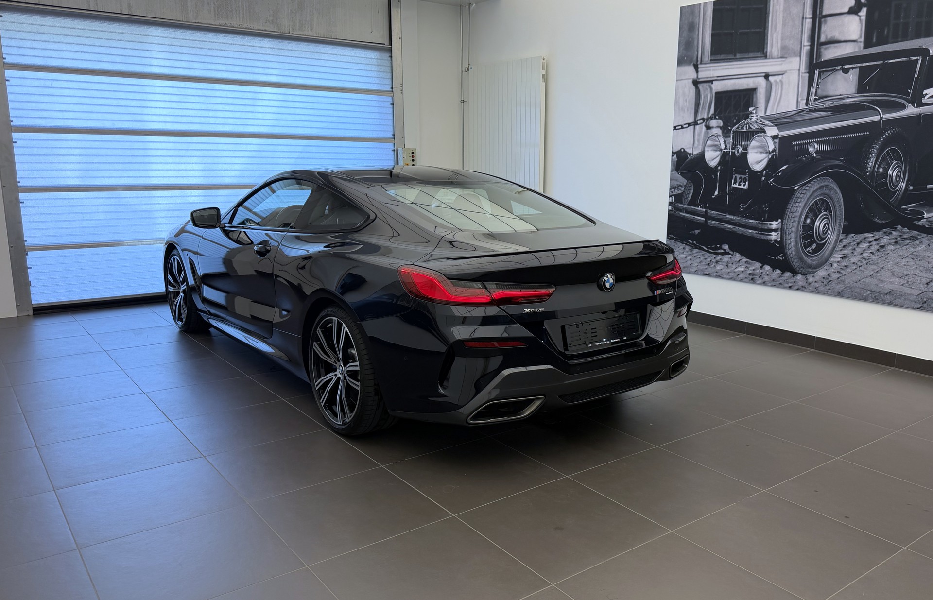 BMW M850i xDrive Steptronic-image-22