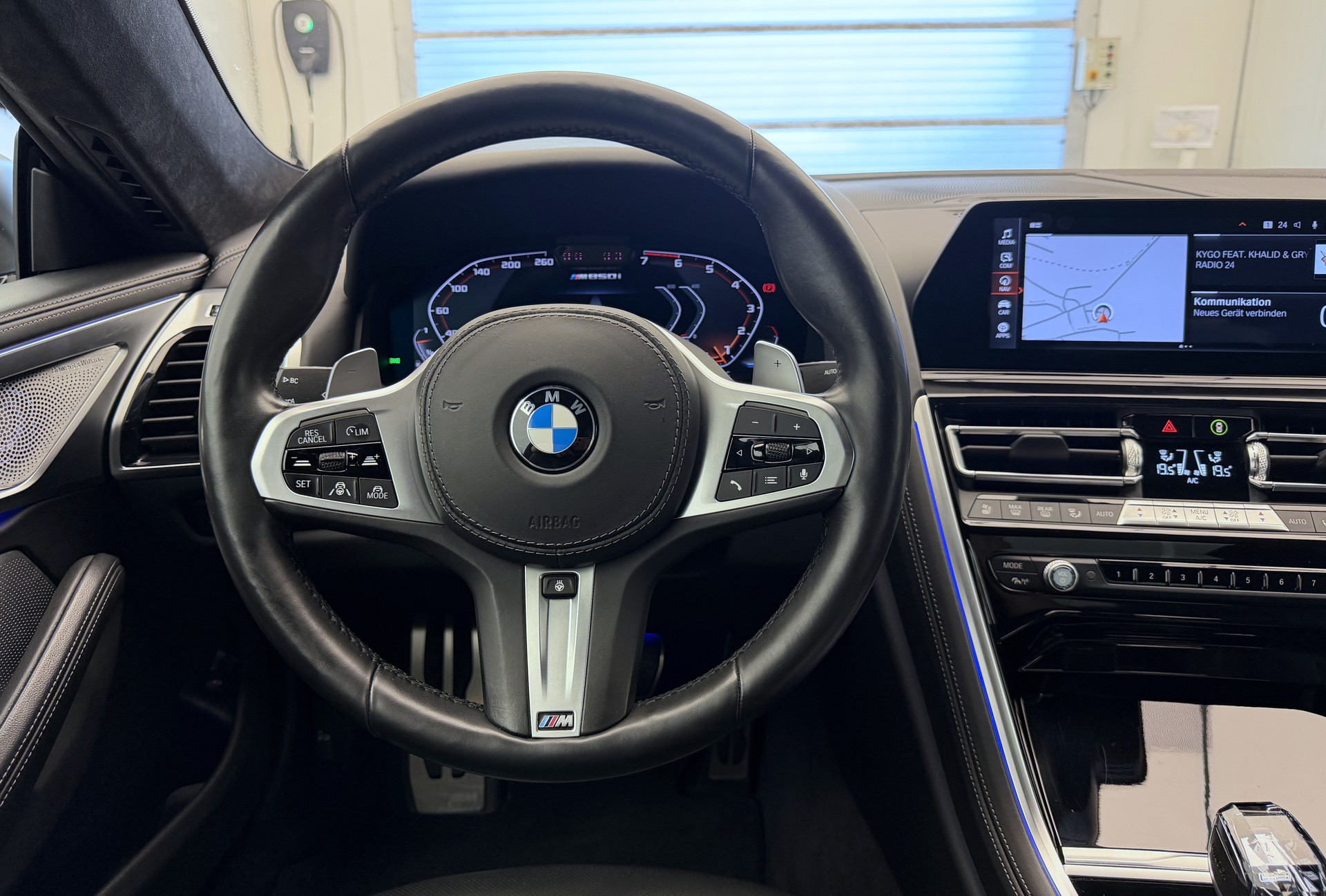 BMW M850i xDrive Steptronic-image-7