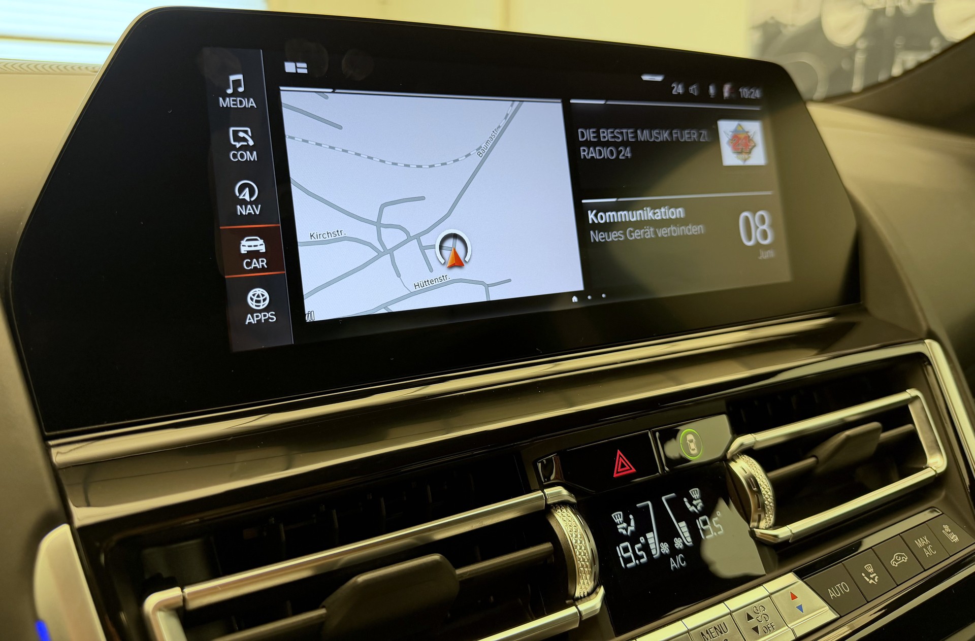 BMW M850i xDrive Steptronic-image-15